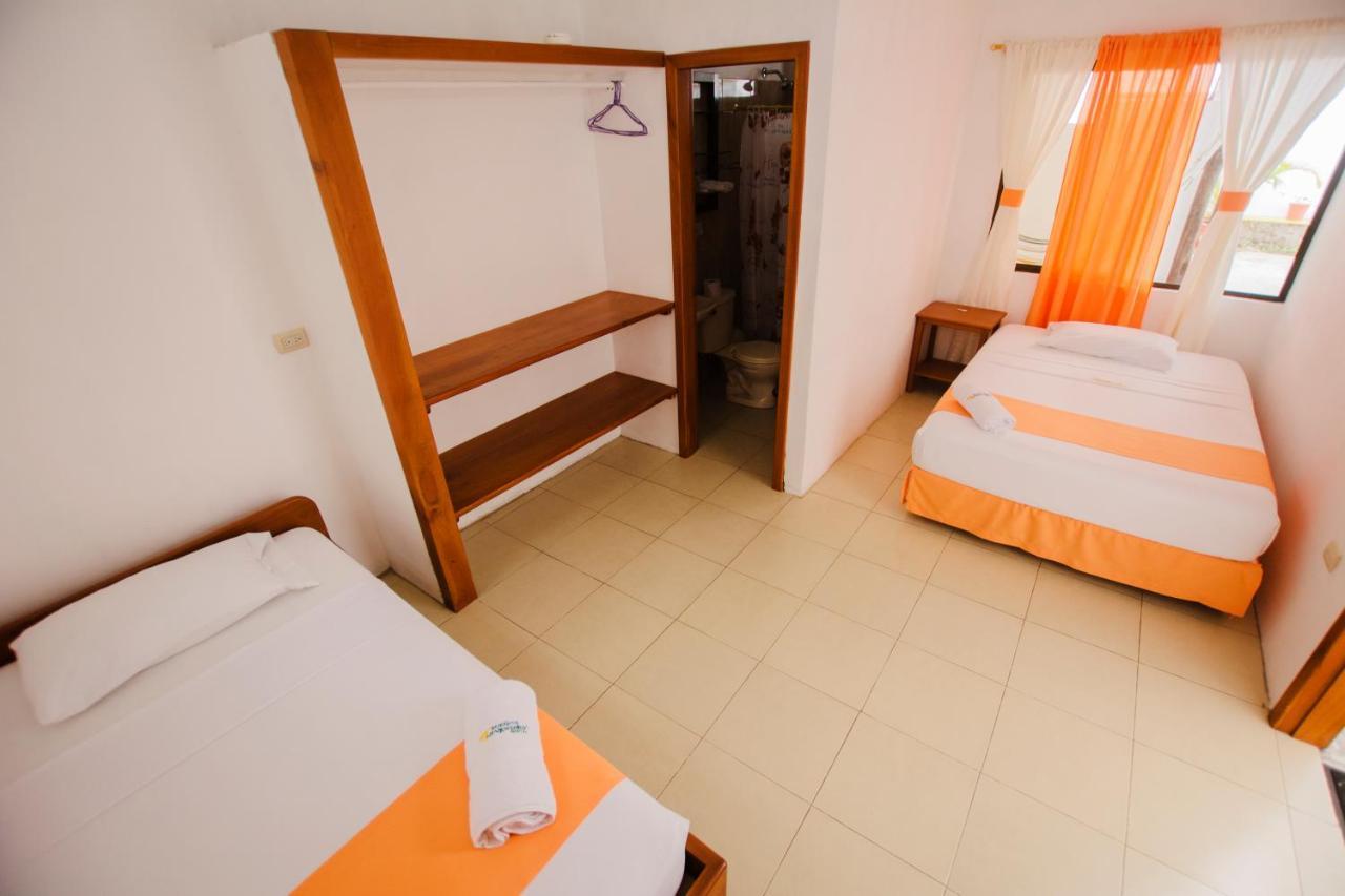 Hostal Suenos Silvestres ปูแอร์โตอาโยรา ภายนอก รูปภาพ
