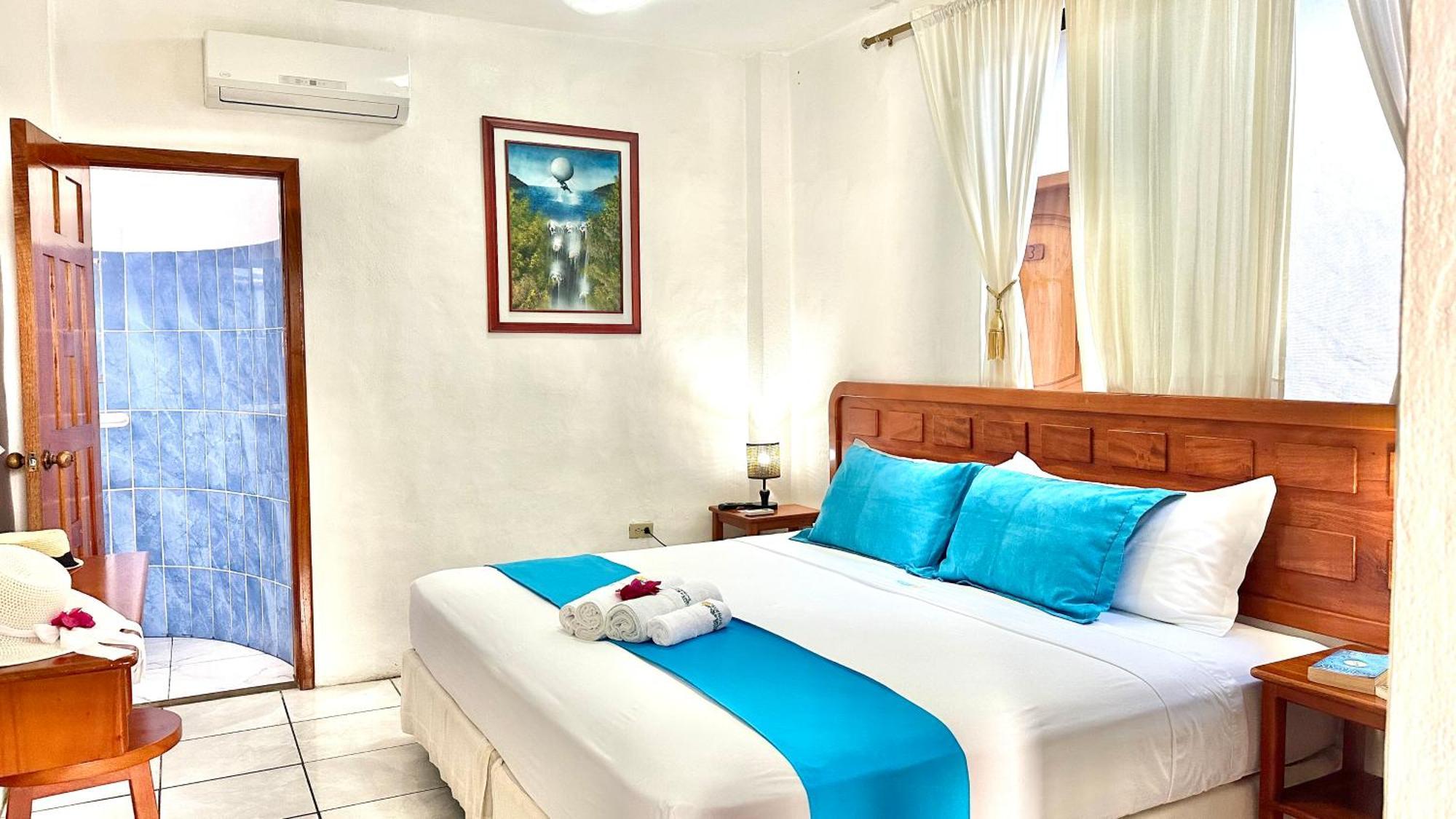 Hostal Suenos Silvestres ปูแอร์โตอาโยรา ภายนอก รูปภาพ