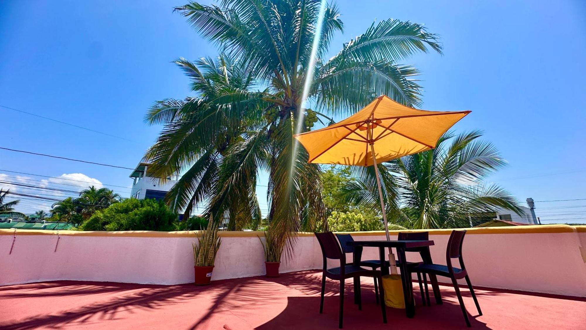 Hostal Suenos Silvestres ปูแอร์โตอาโยรา ภายนอก รูปภาพ