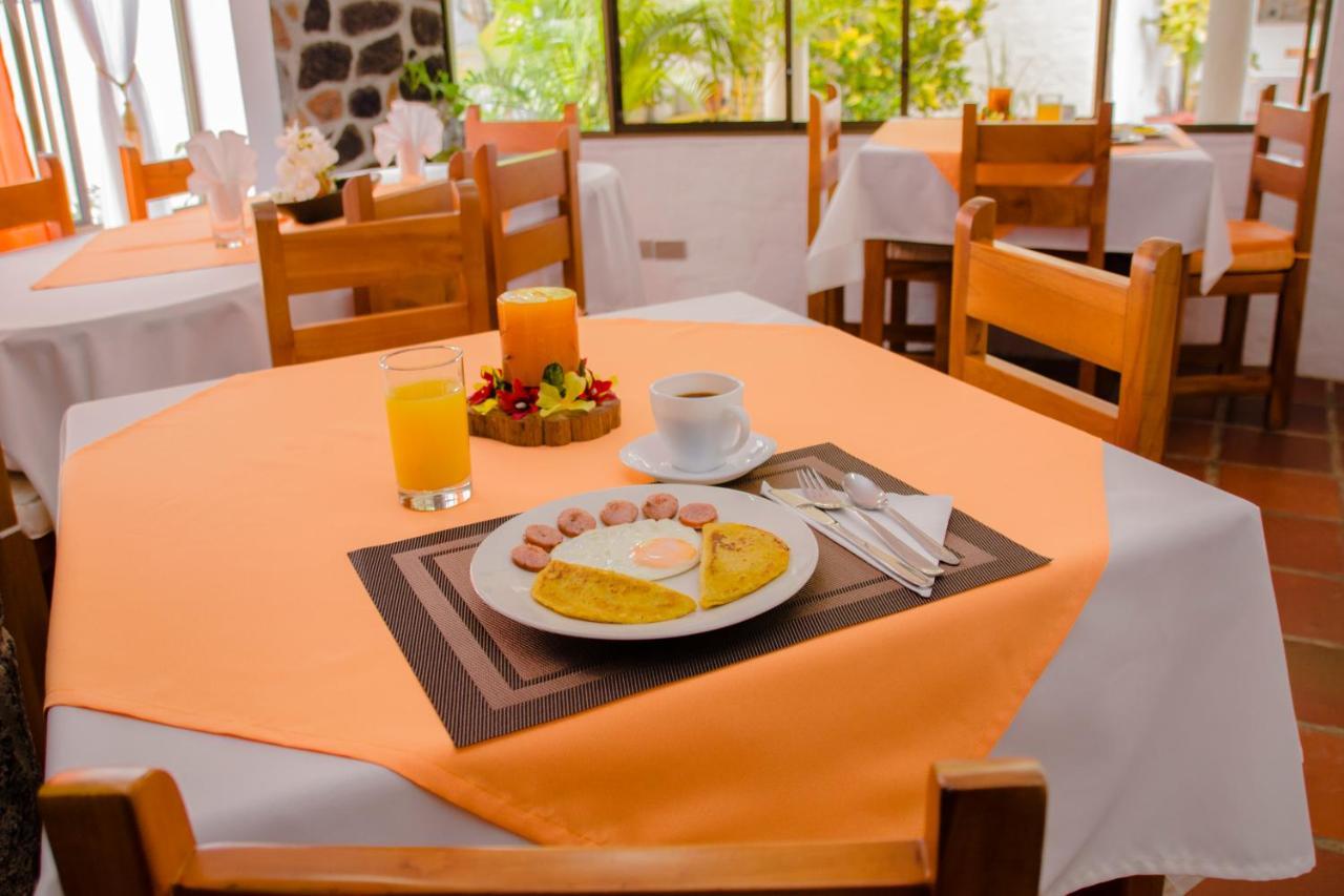 Hostal Suenos Silvestres ปูแอร์โตอาโยรา ภายนอก รูปภาพ
