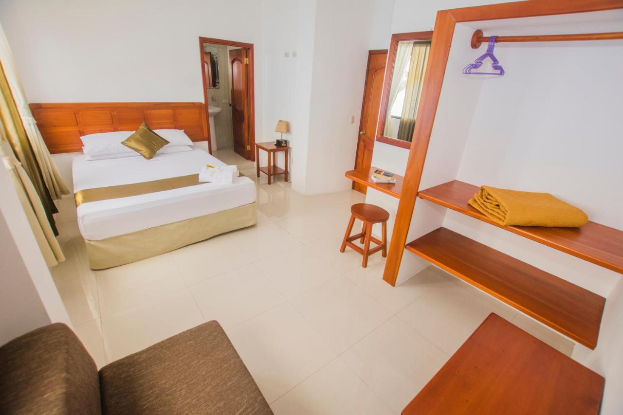 Hostal Suenos Silvestres ปูแอร์โตอาโยรา ภายนอก รูปภาพ